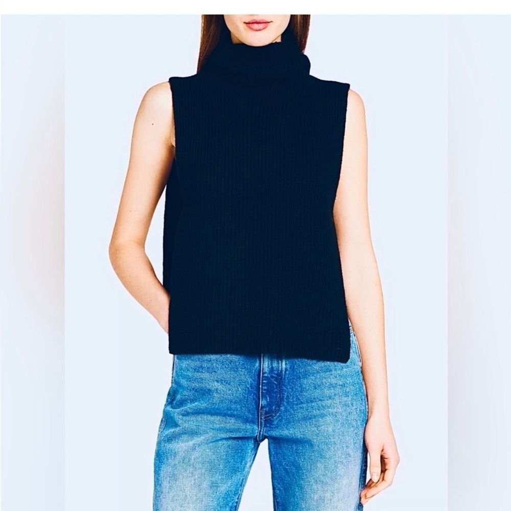 MAX MARA Ribbed Cashmere Balaclava Collar Poncho in Navy NWOT One Size
